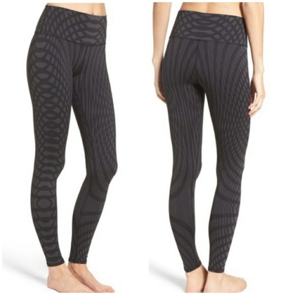 ALO Yoga Pants - ALO yoga airbrush highline legging grey and black size S